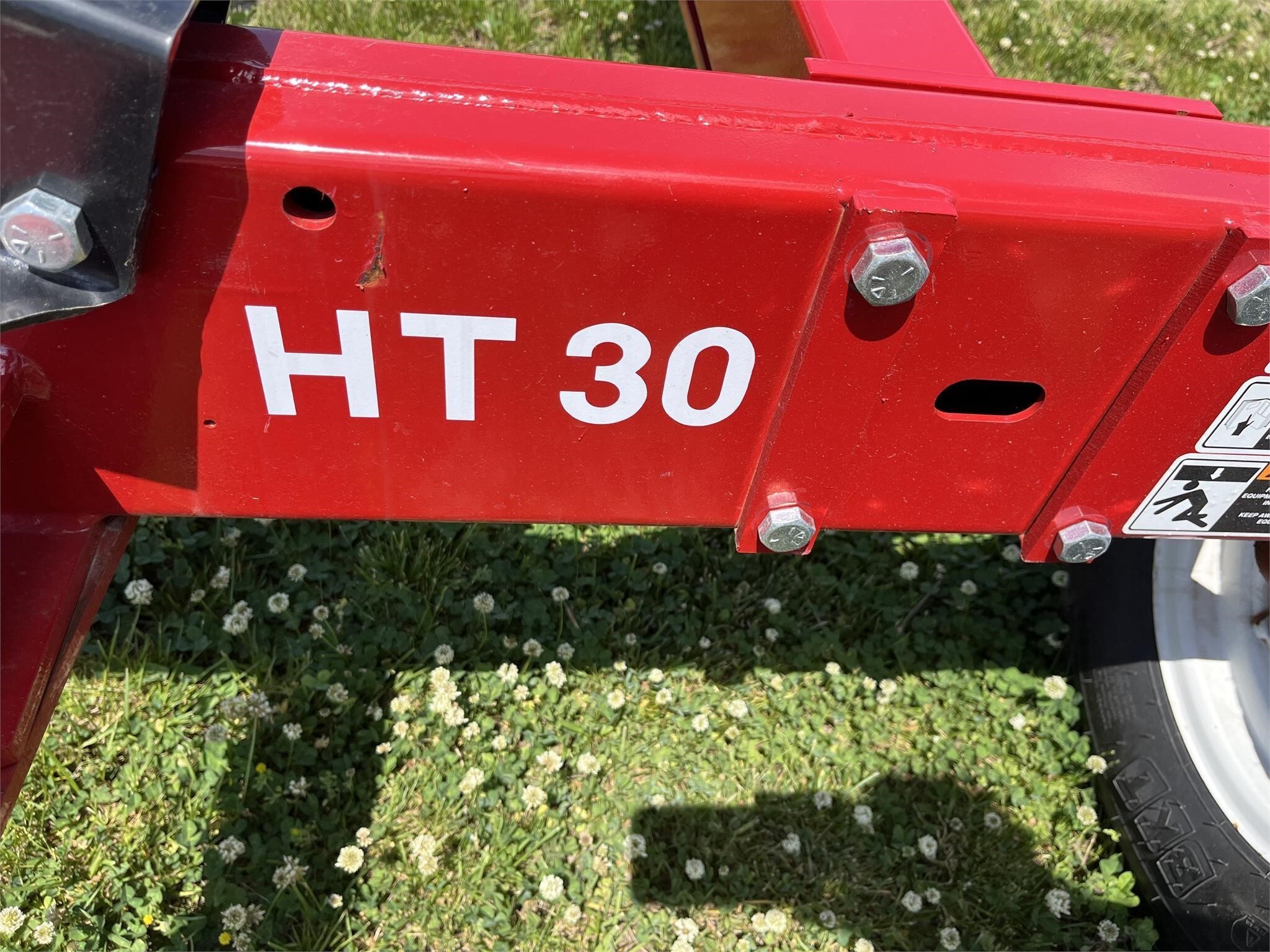 2023 Unverferth HT30 Header Trailer