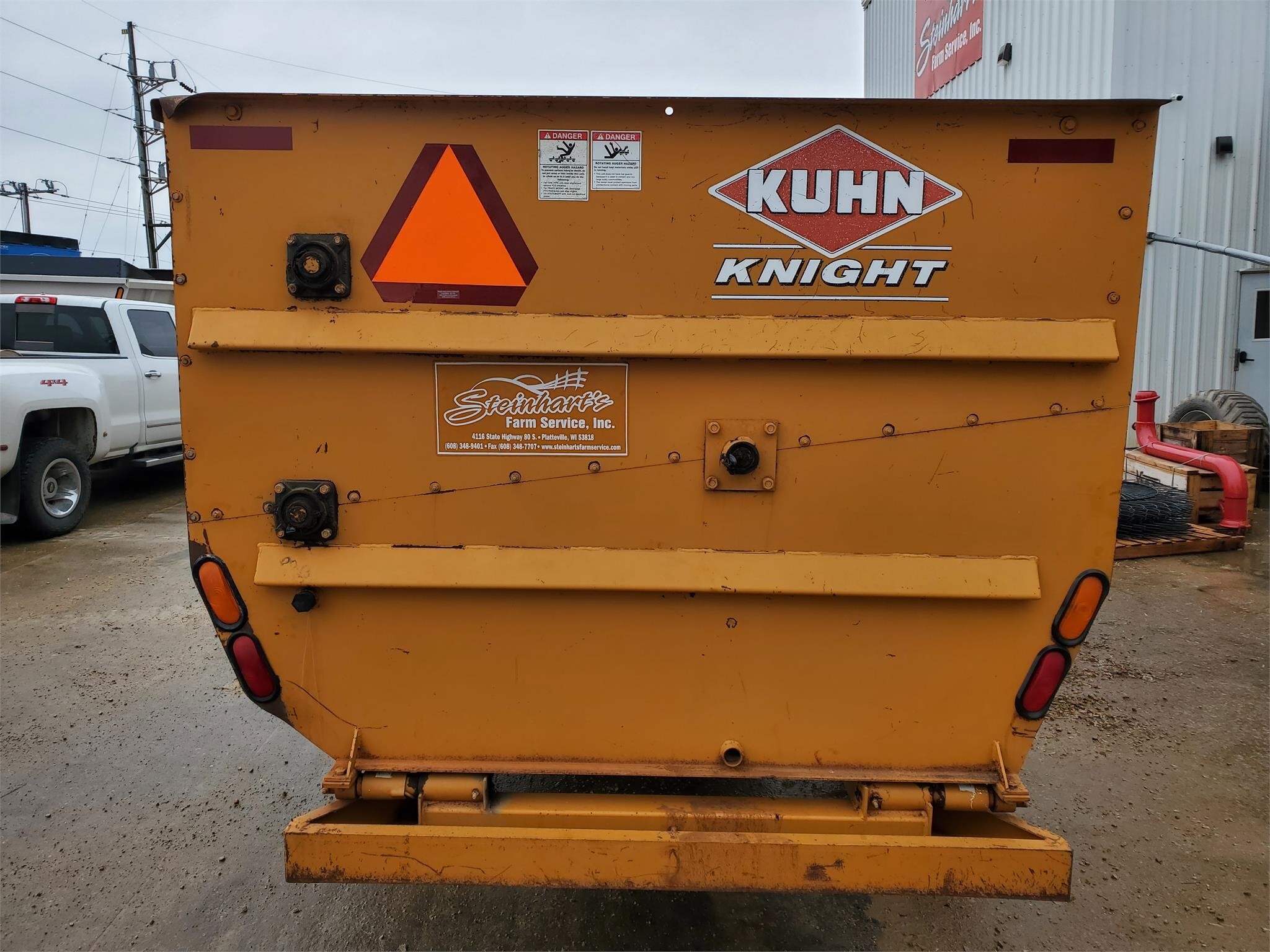  Kuhn Knight 3130 Grinders and Mixer