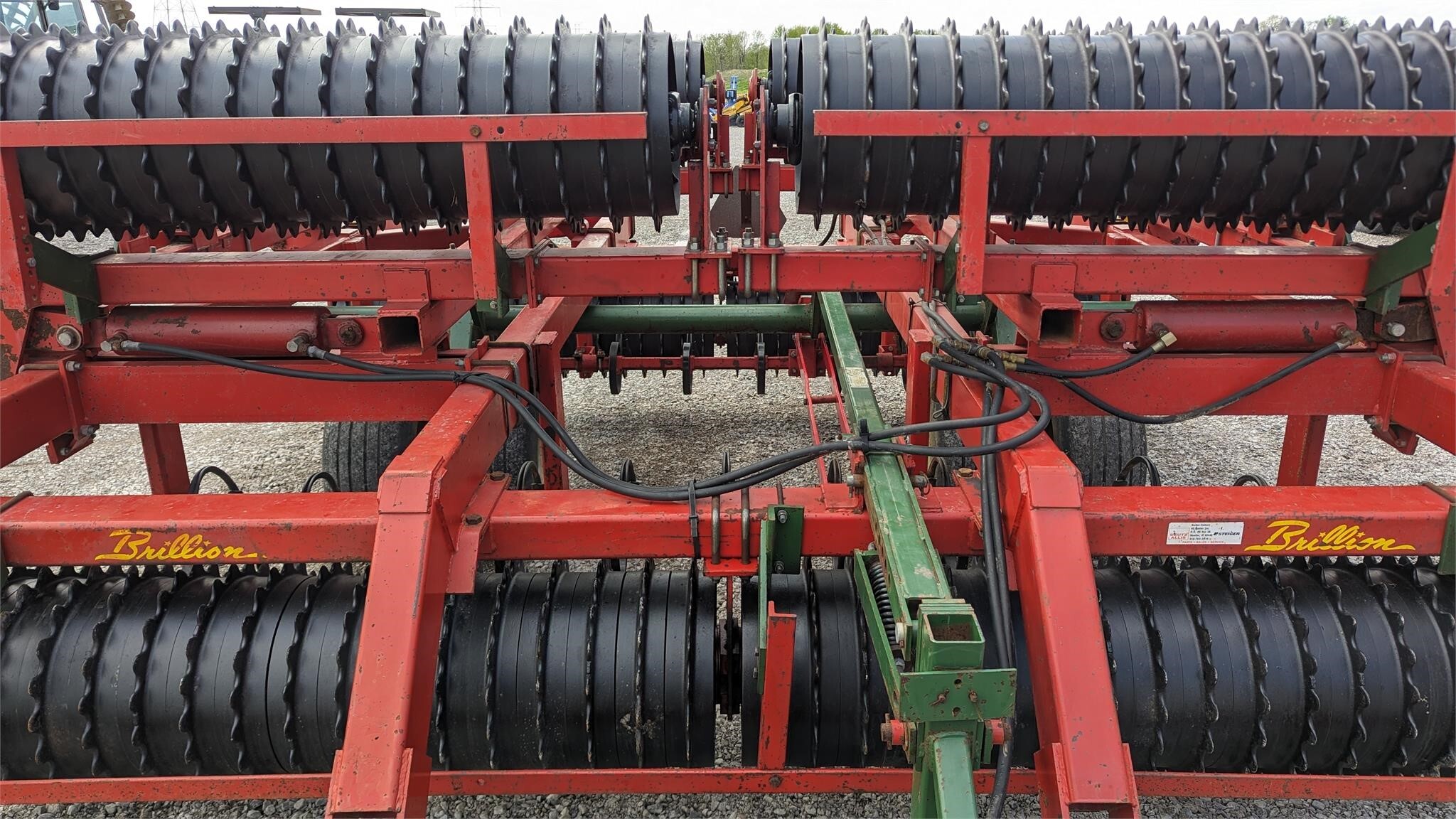  Brillion WL03 Mulchers / Cultipacker