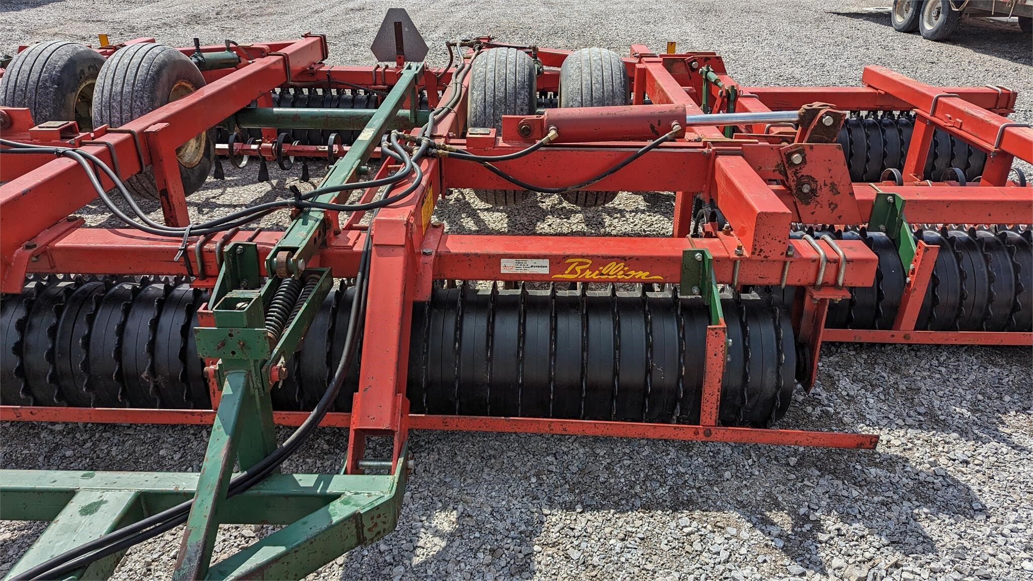  Brillion WL03 Mulchers / Cultipacker