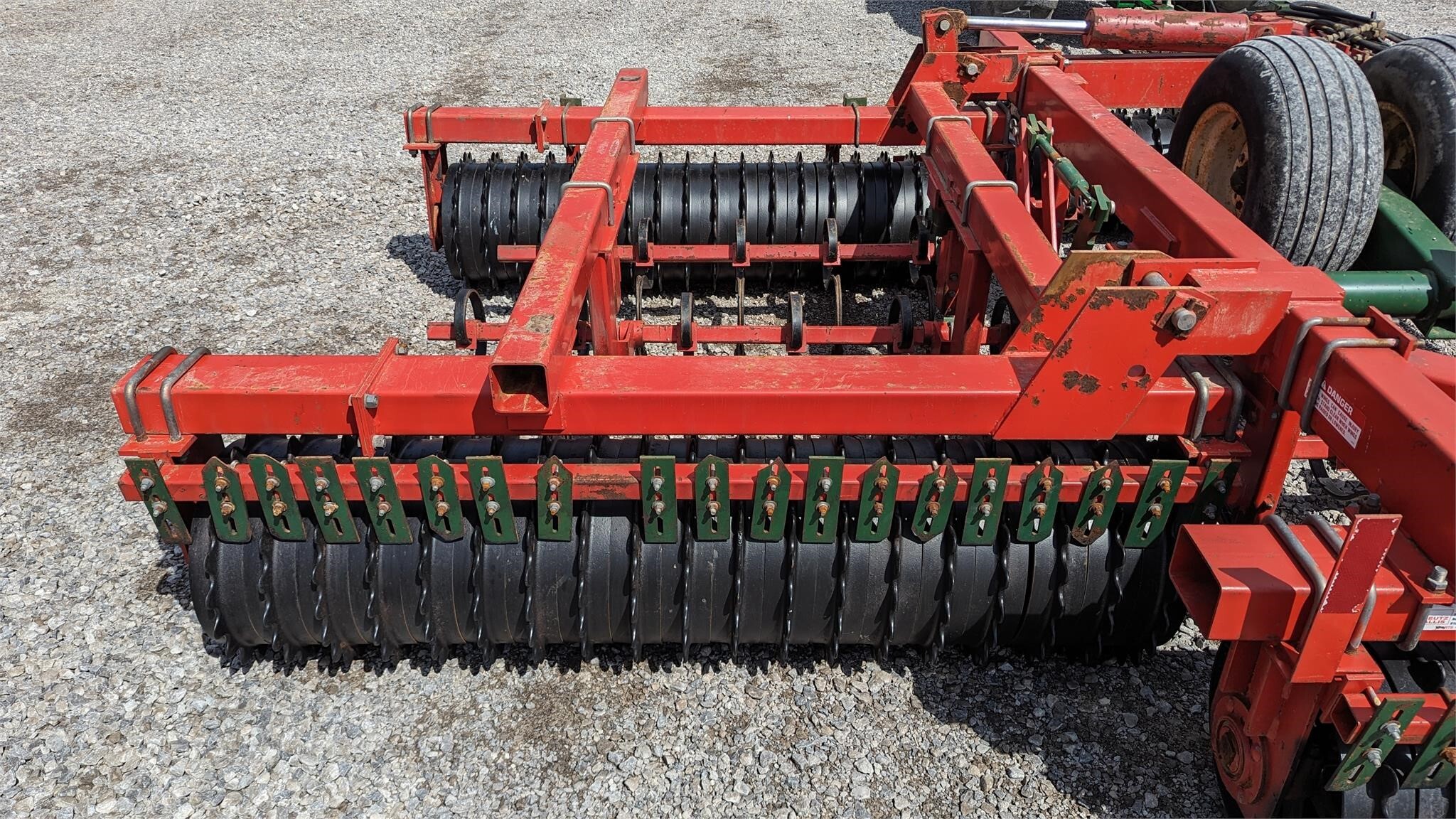  Brillion WL03 Mulchers / Cultipacker