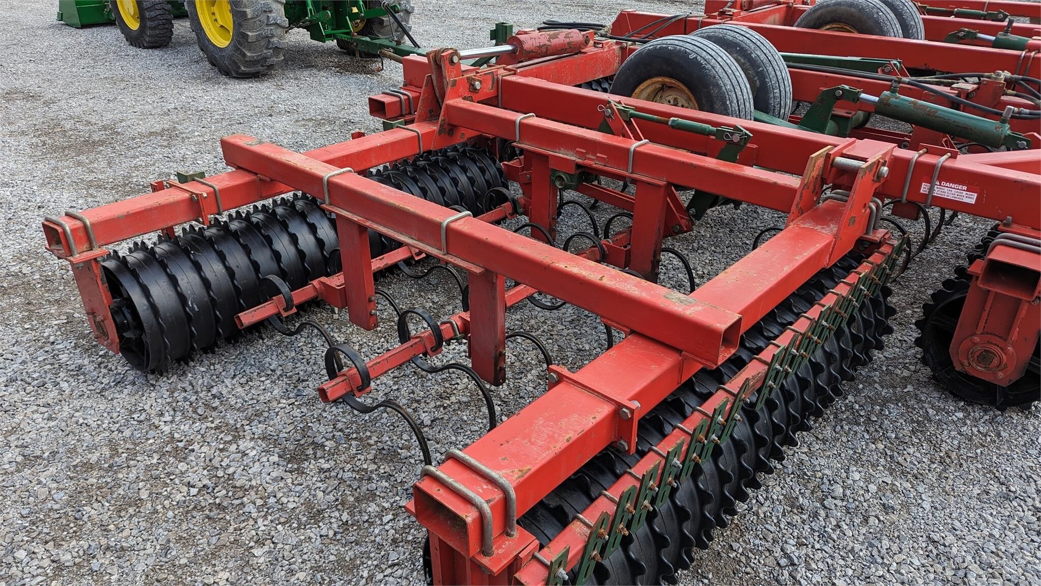  Brillion WL03 Mulchers / Cultipacker