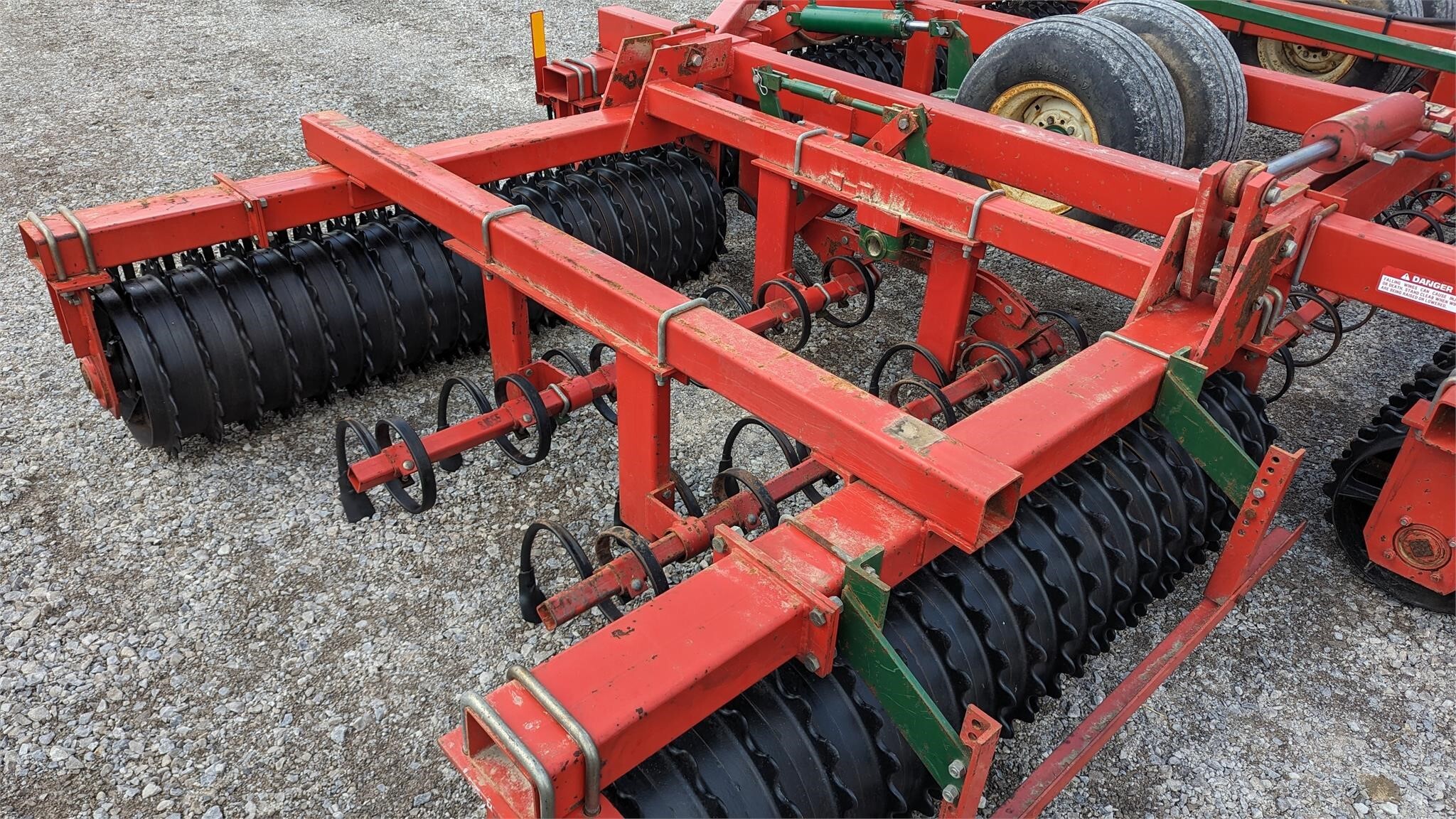  Brillion WL03 Mulchers / Cultipacker