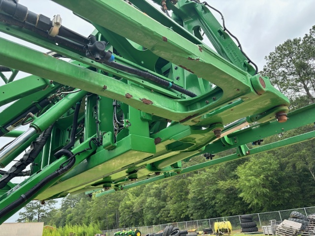 2020 John Deere R4030 Self-Propelled Sprayer