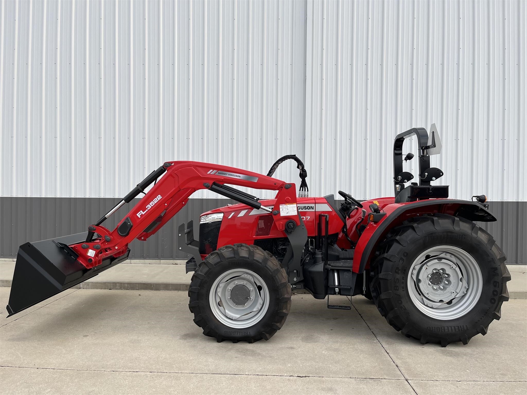 2022 Massey Ferguson 4707 Tractor - $Call | Machinery Pete