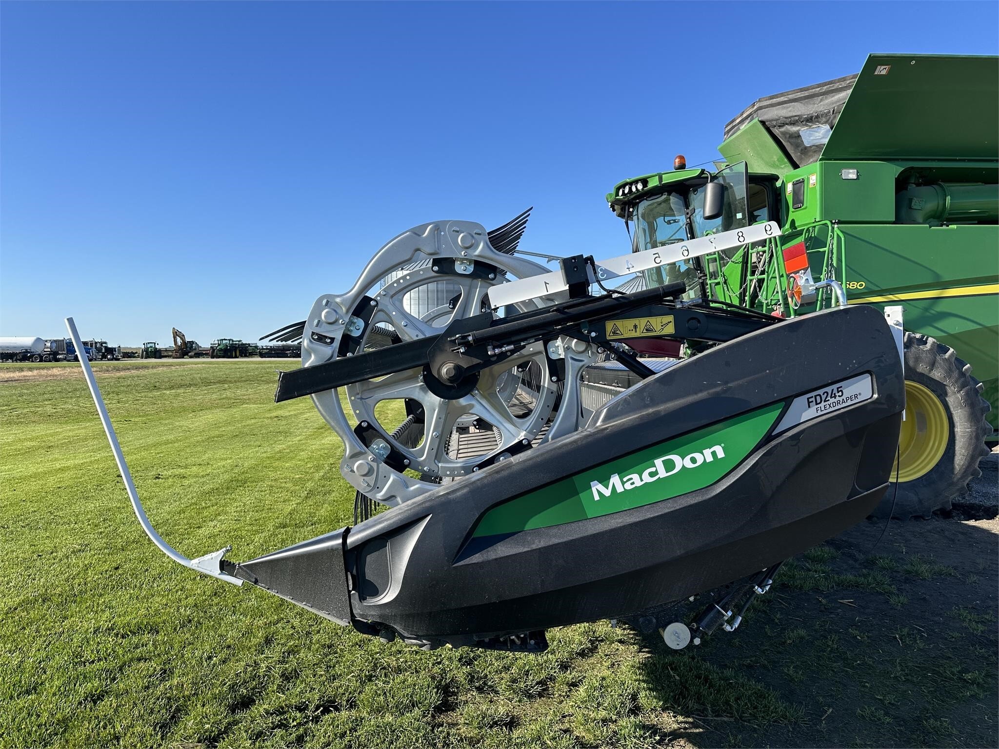 2023 MacDon FD245 Platform