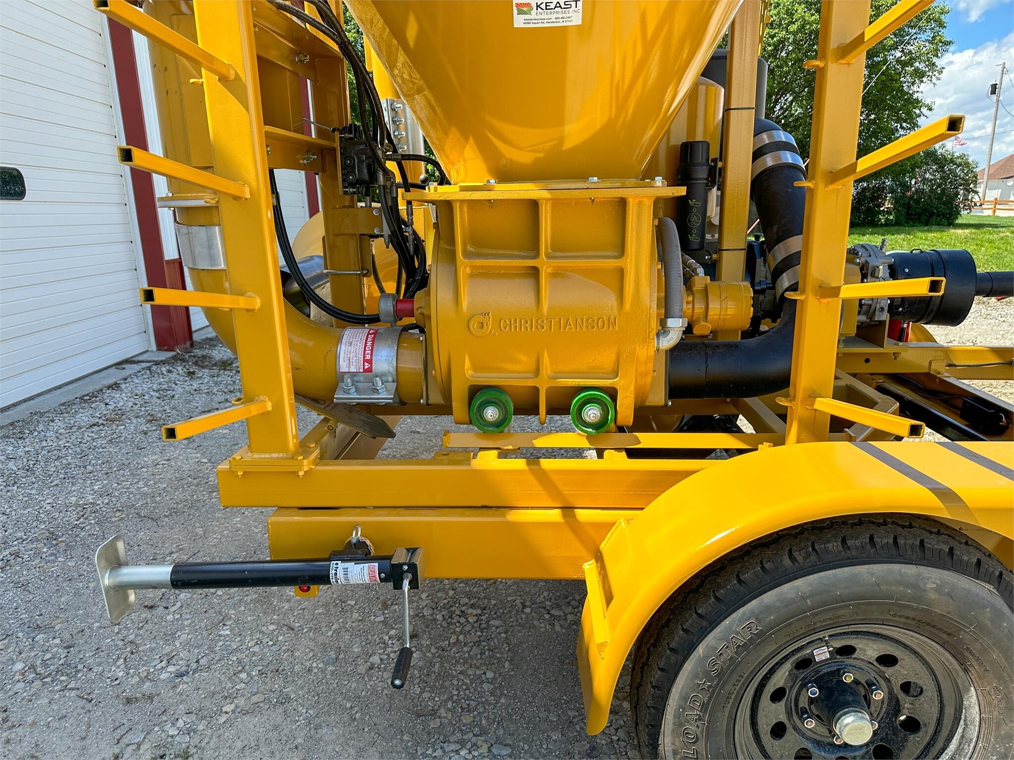 2026 VAC BOSS 6068D Grain Vac