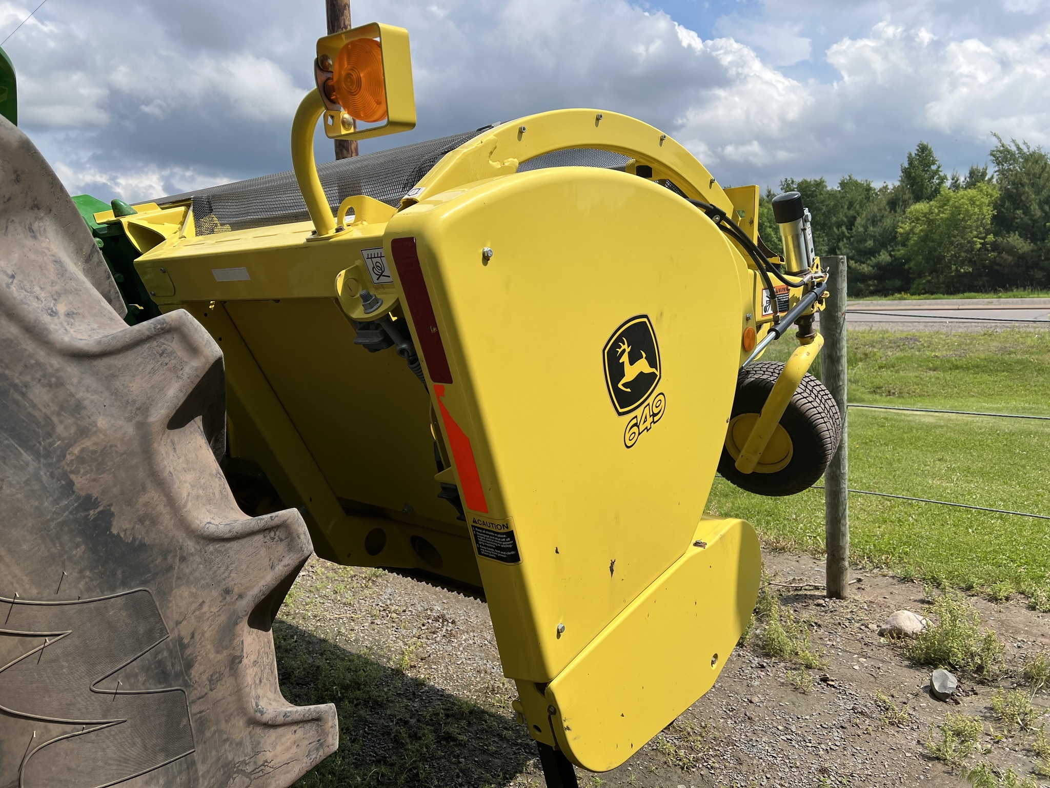 2016 Deere 649C Self-Propelled Forage Harvester