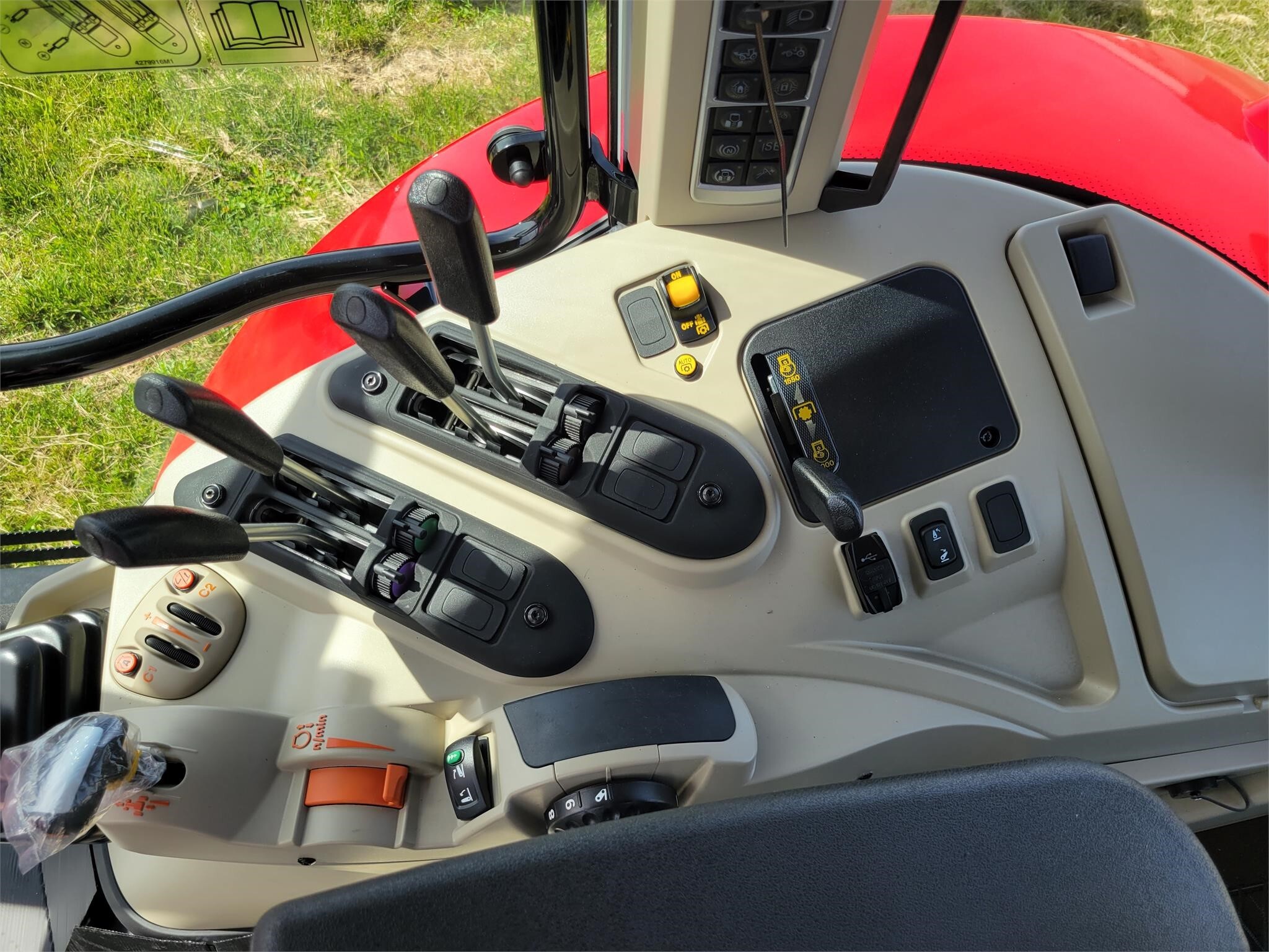 2024 Massey Ferguson 7S.165 Tractor