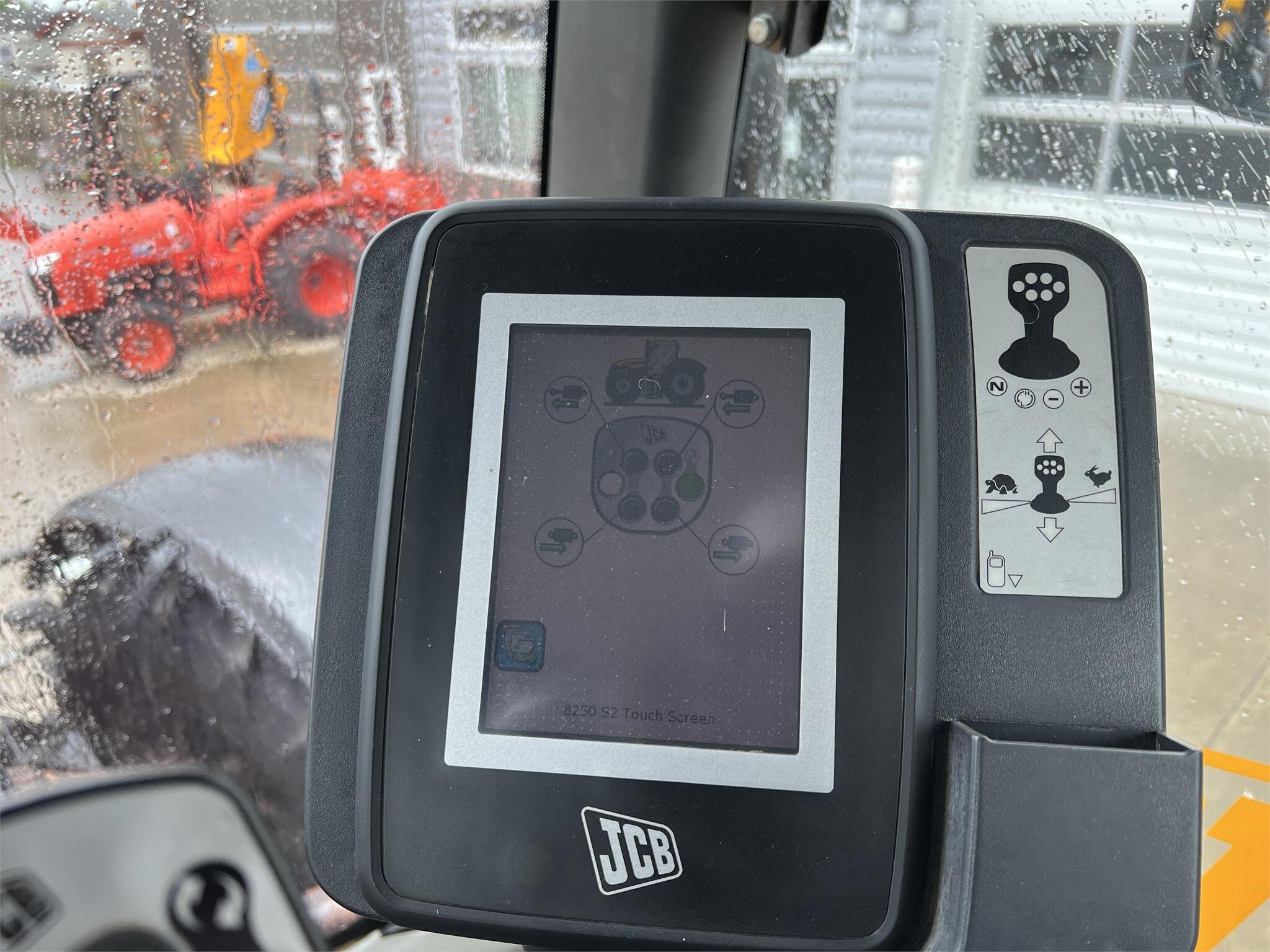 2011 JCB Fastrac 8250 Tractor