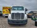 2013 Freightliner Cascadia 125 Semi Trucks/Trailer
