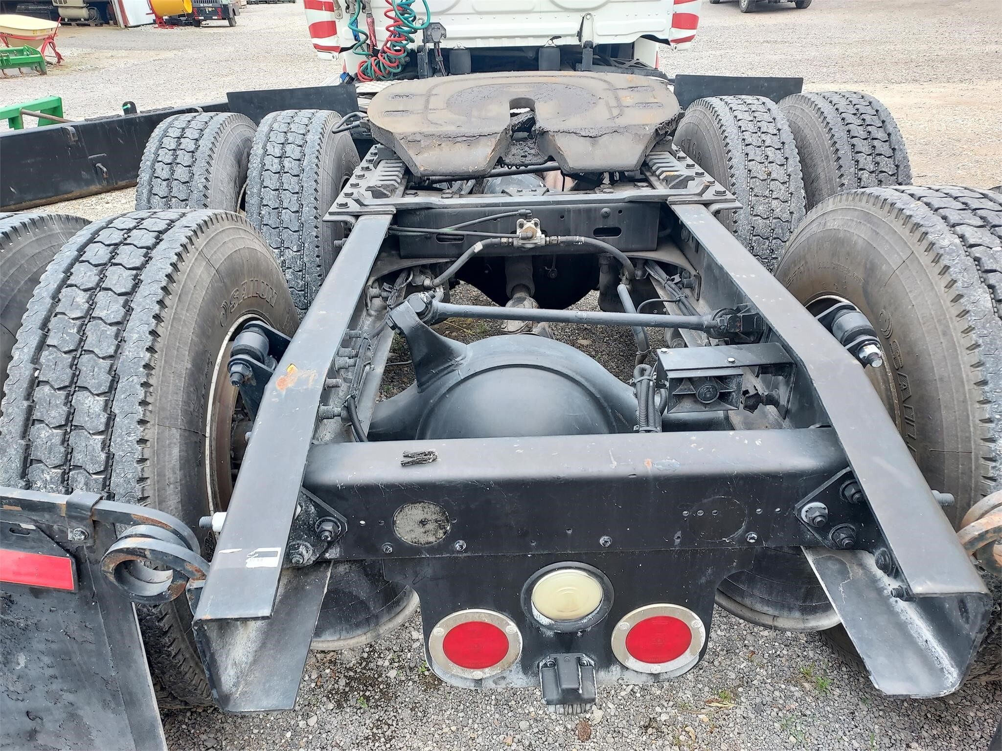 2013 Freightliner Cascadia 125 Semi Trucks/Trailer