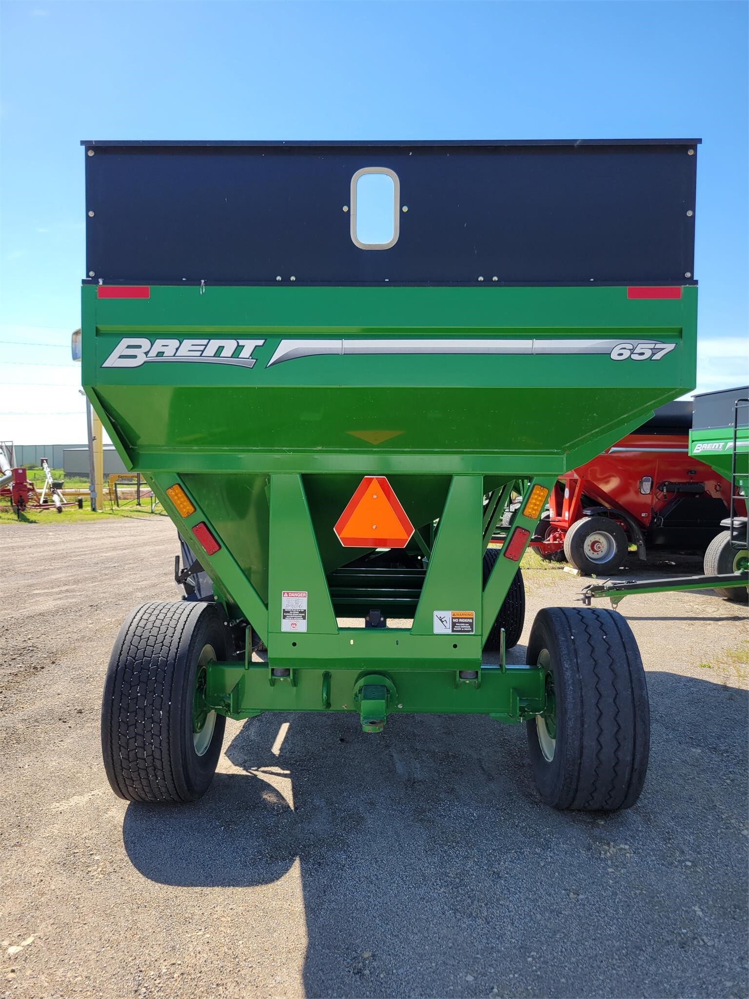 2017 Brent 657 Gravity Wagon
