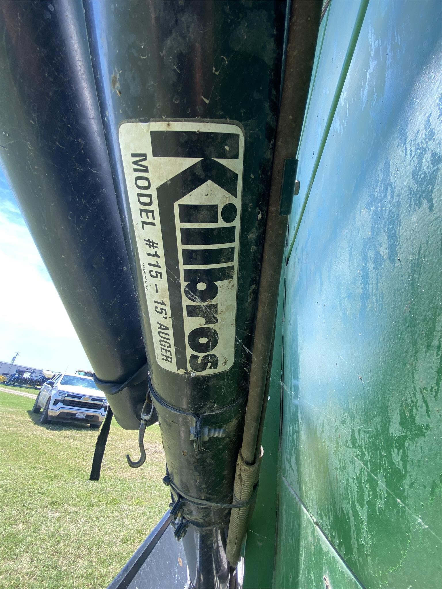  M&W 425B Gravity Wagon