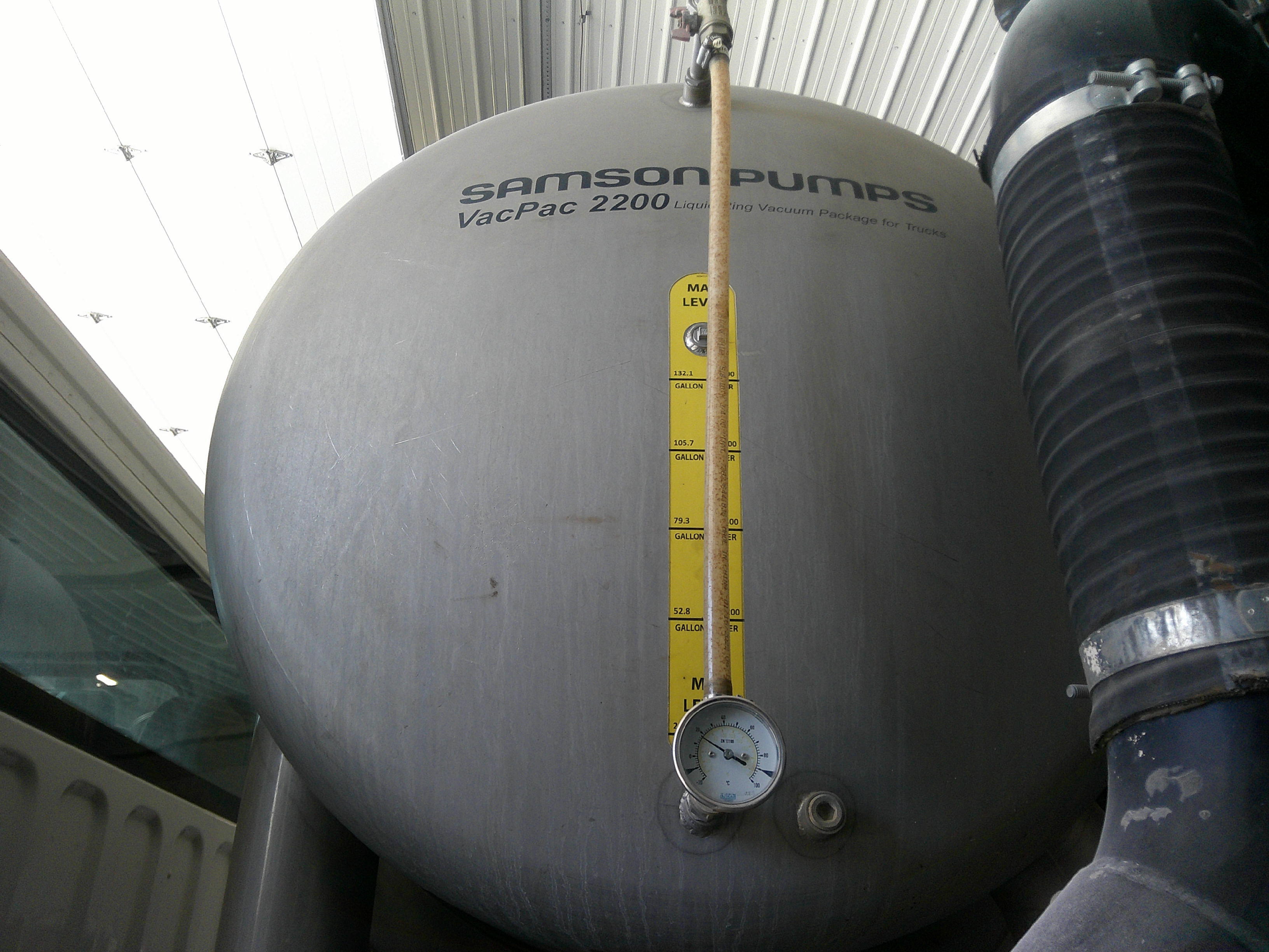 2017 Freightliner 114SD Semi Trucks/Trailer