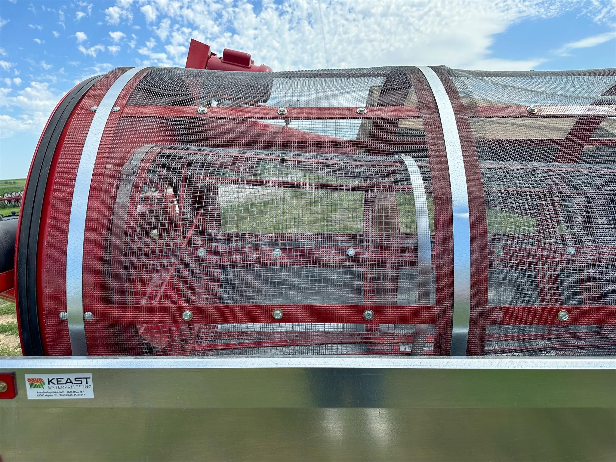 2026 Farm King Y482 Grain Cleaner