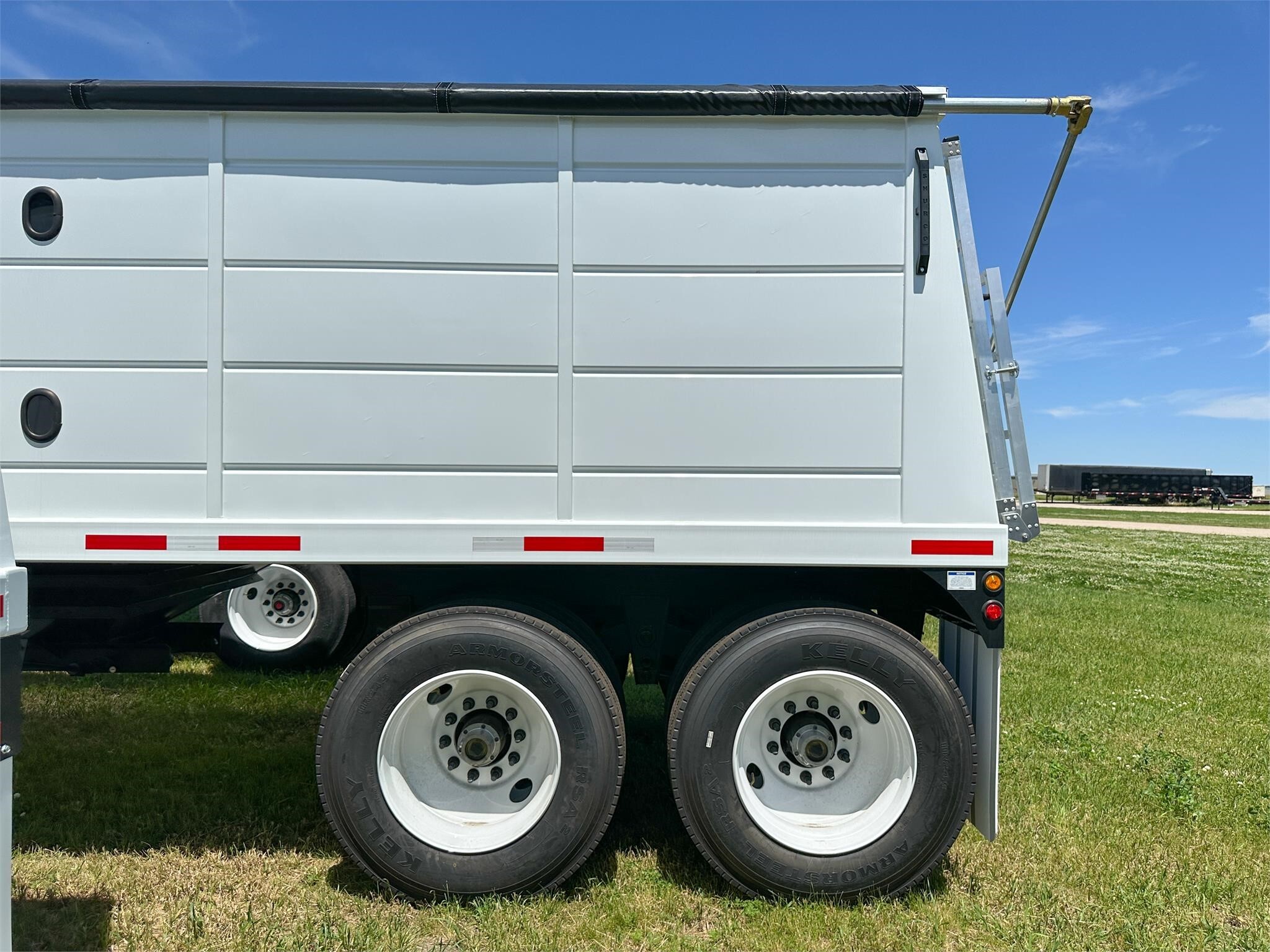 2026 Demco 4022 Grain Trailer