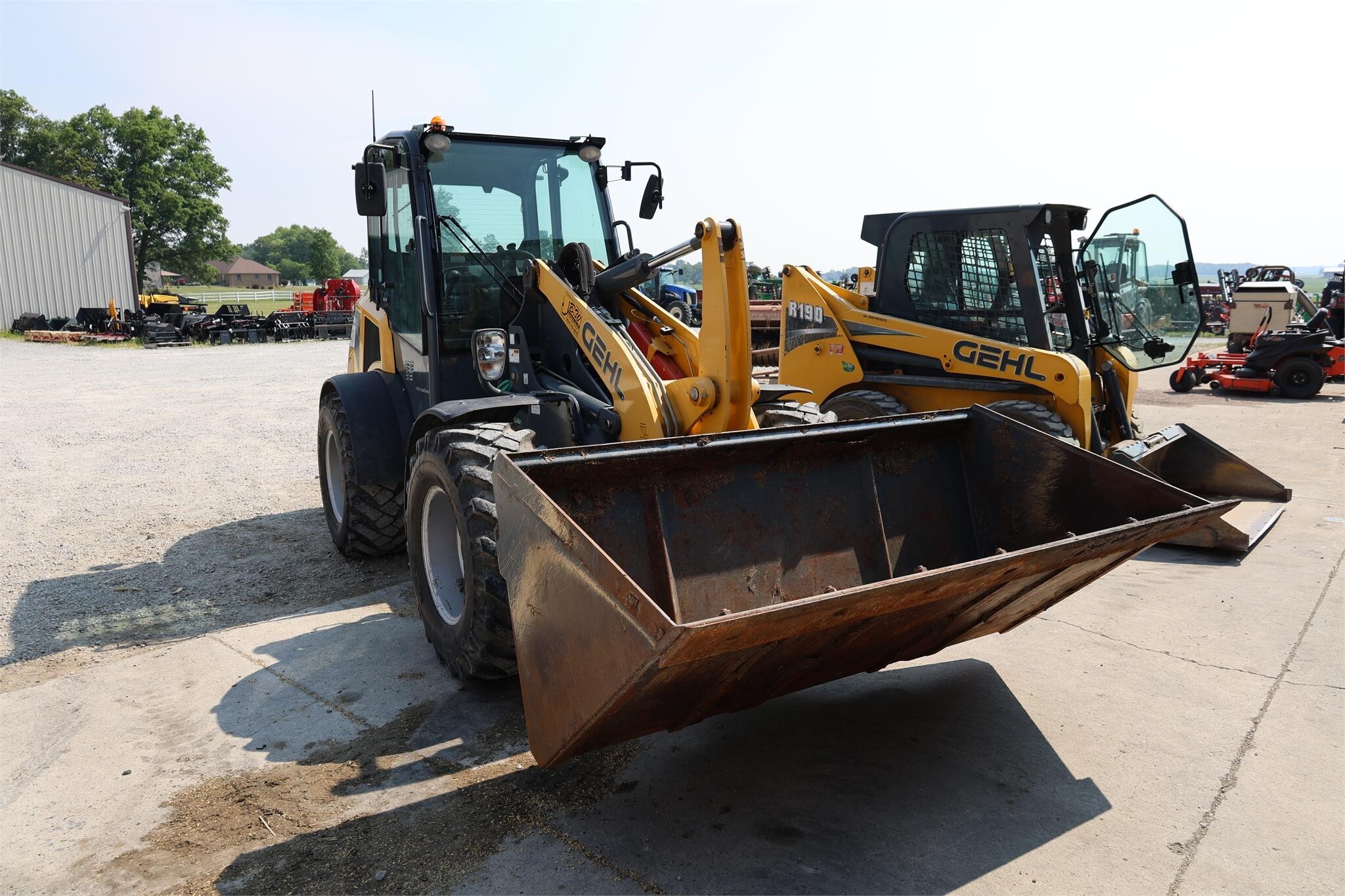 2016 Gehl AL750 Front End Loader