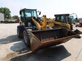 2016 Gehl AL750 Front End Loader