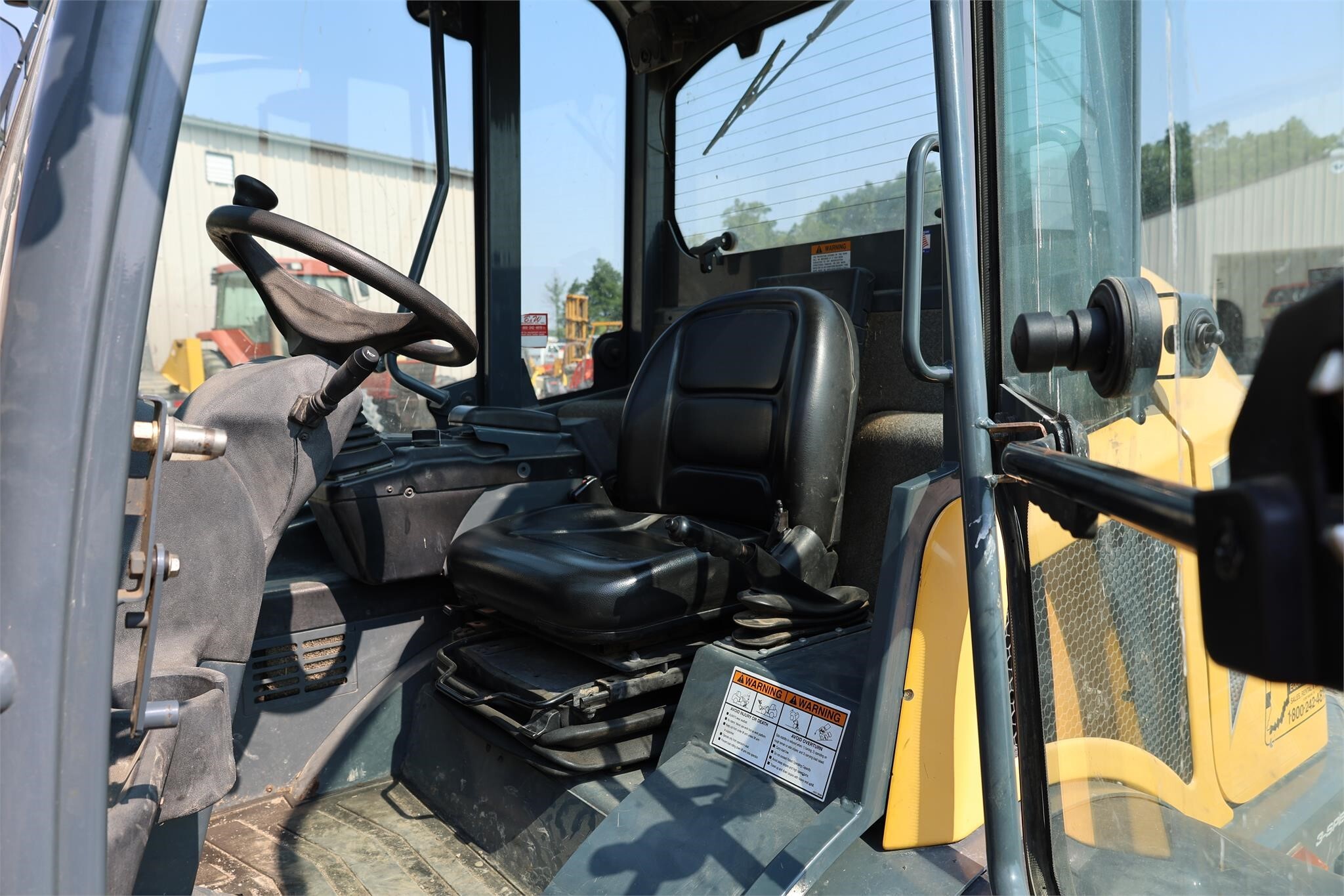 2016 Gehl AL750 Front End Loader