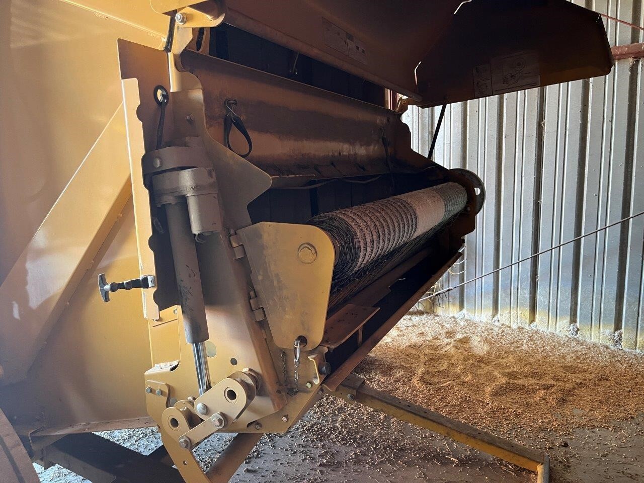 2019 Vermeer 605N Round Baler