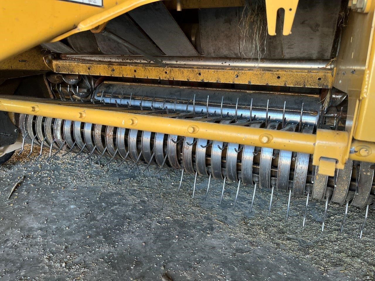 2019 Vermeer 605N Round Baler