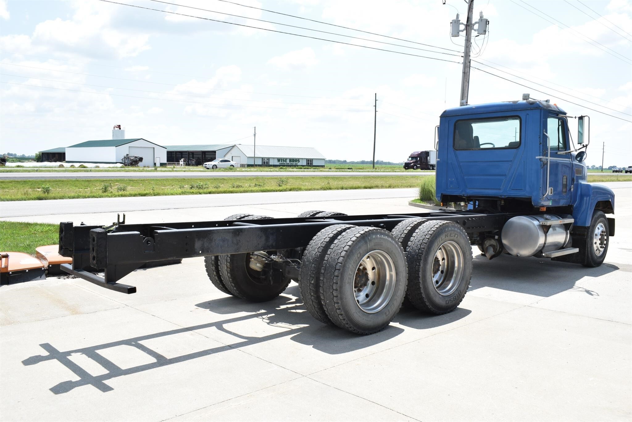 1993 Mack CH613 Semi Trucks/Trailer