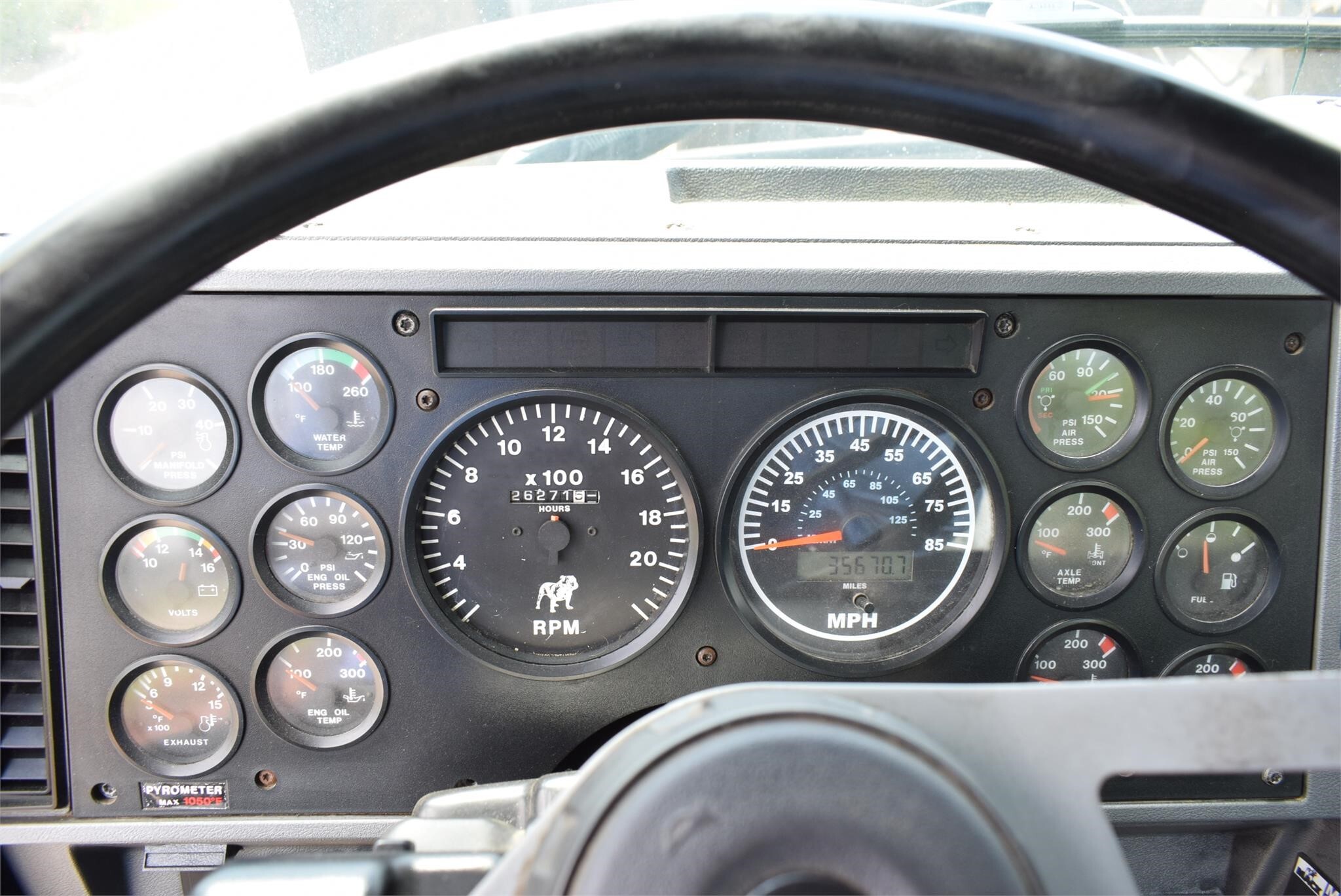 1993 Mack CH613 Semi Trucks/Trailer