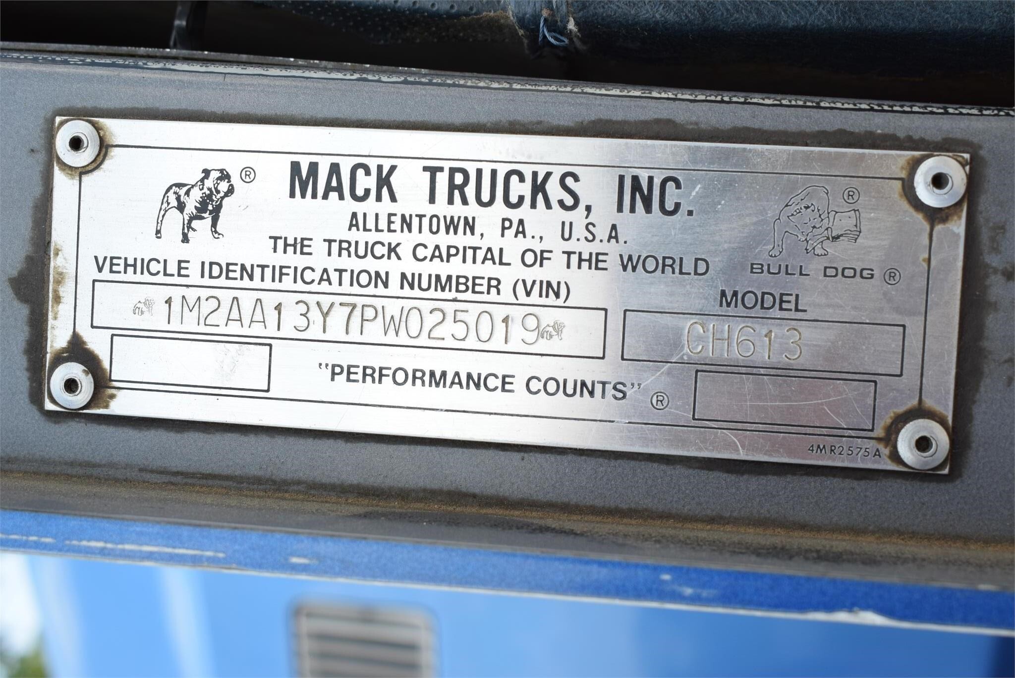 1993 Mack CH613 Semi Trucks/Trailer