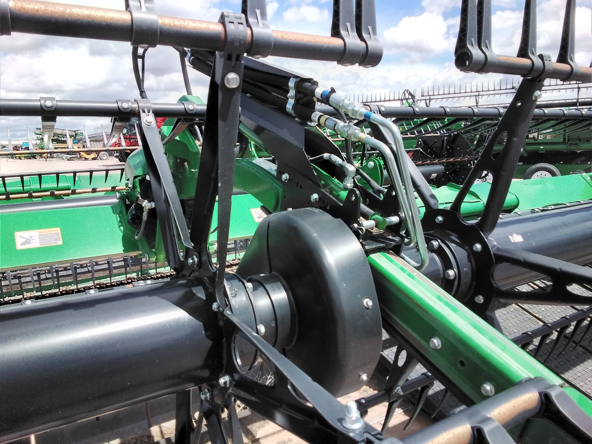 2022 John Deere HD50R Platform