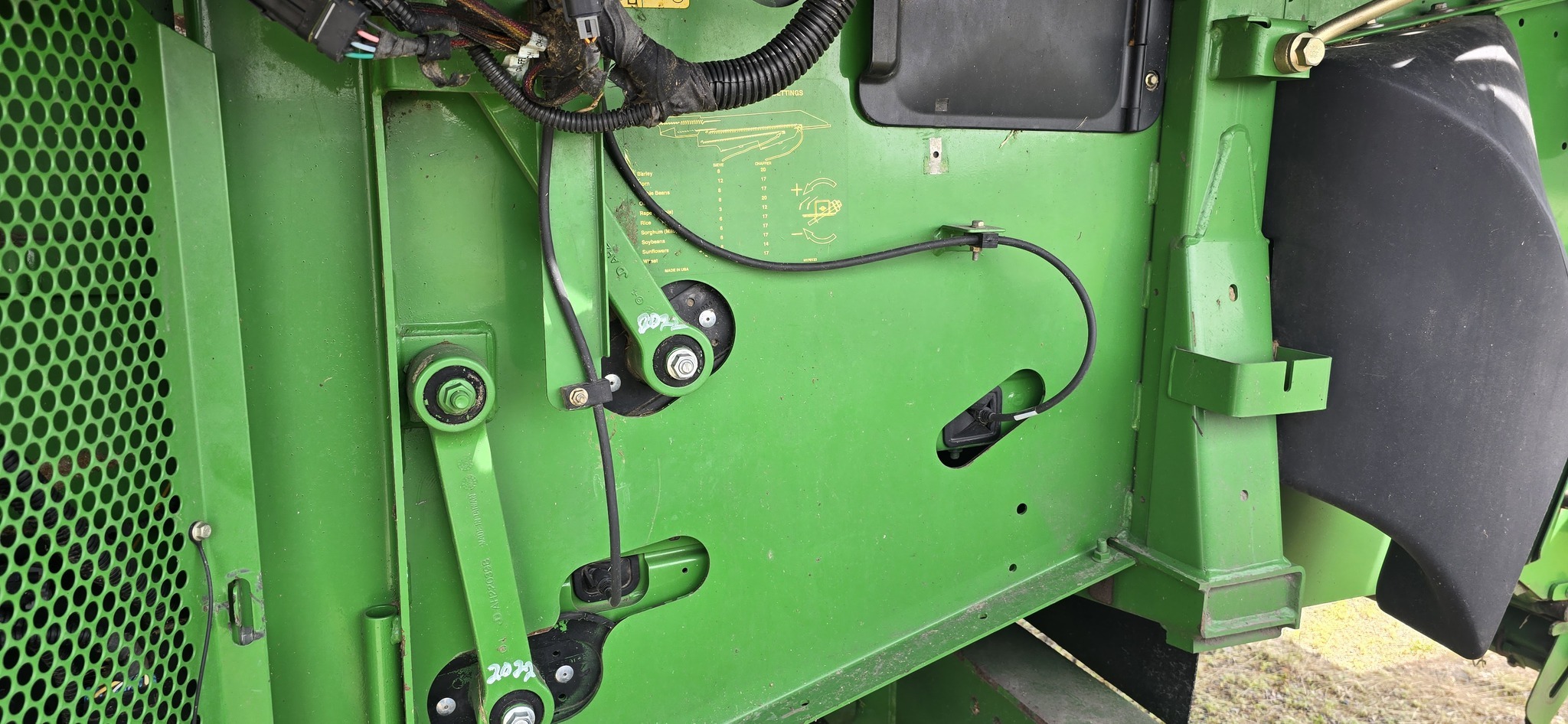 2009 John Deere 9870 STS Combine