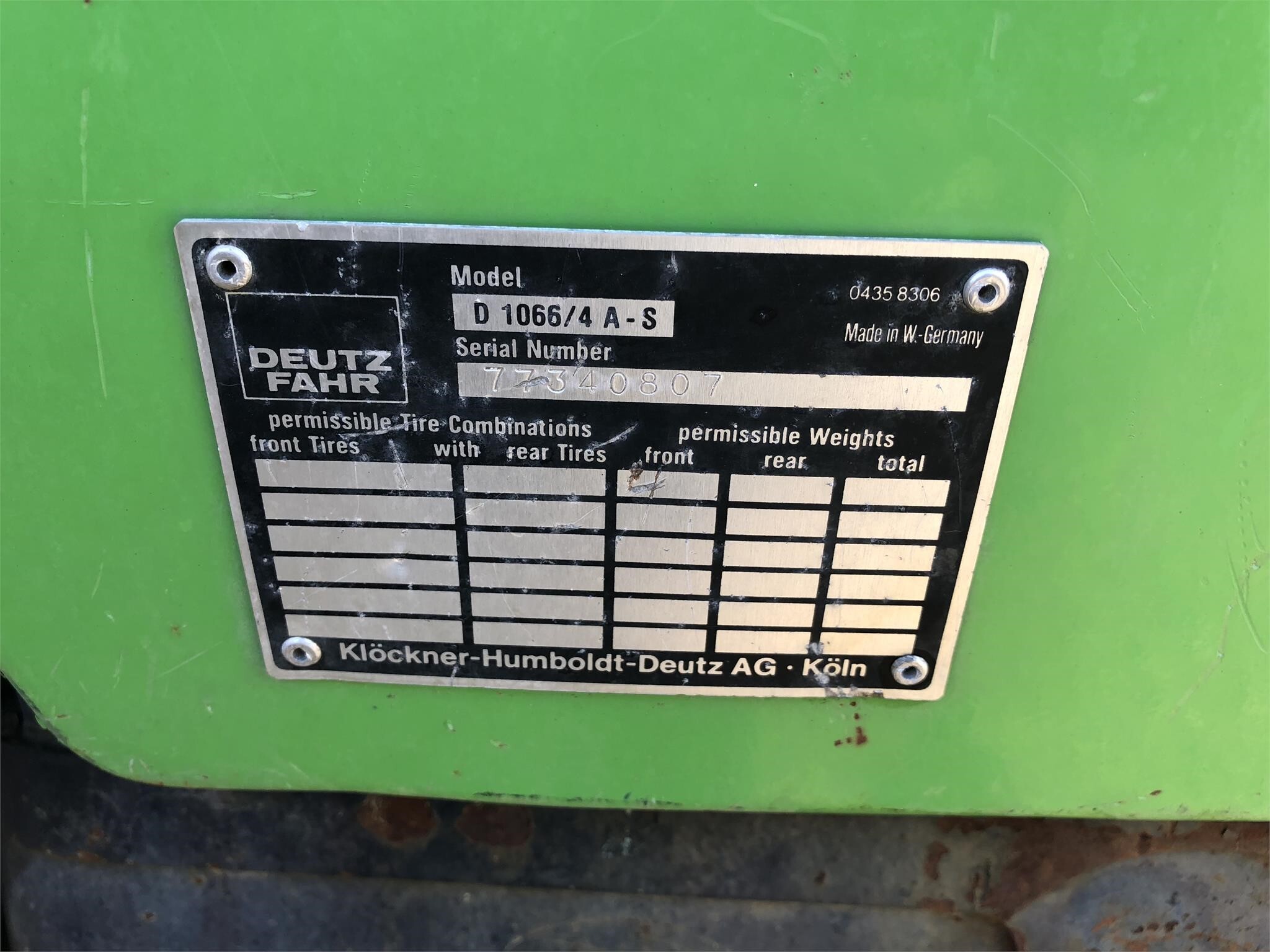 1986 Deutz-Allis 6250 Tractor