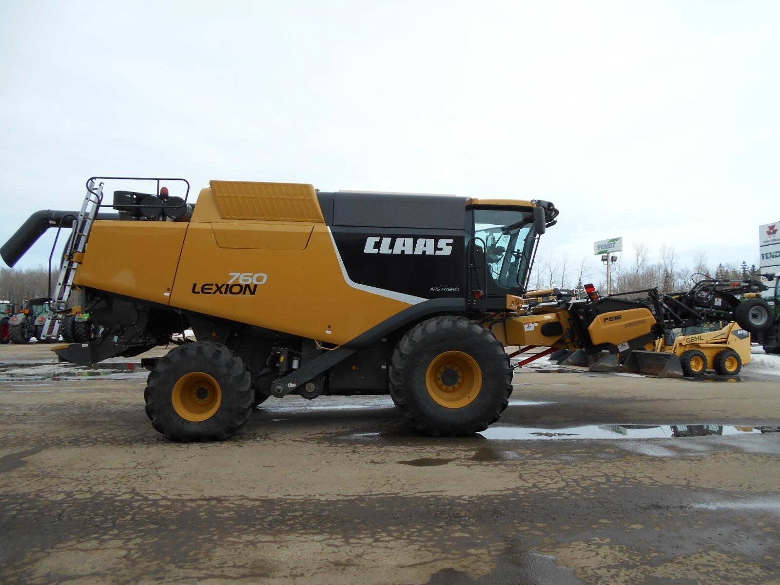 2011 Claas Lexion 760 Combine