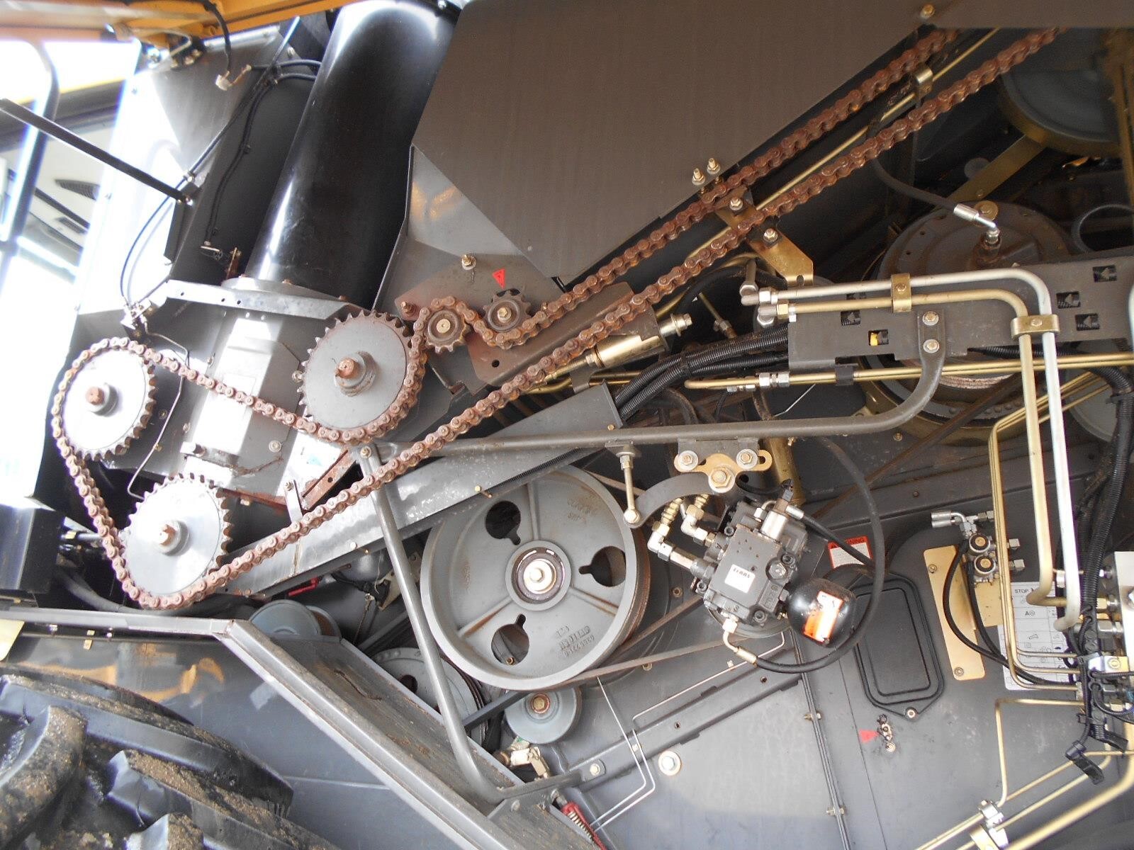 2011 Claas Lexion 760 Combine