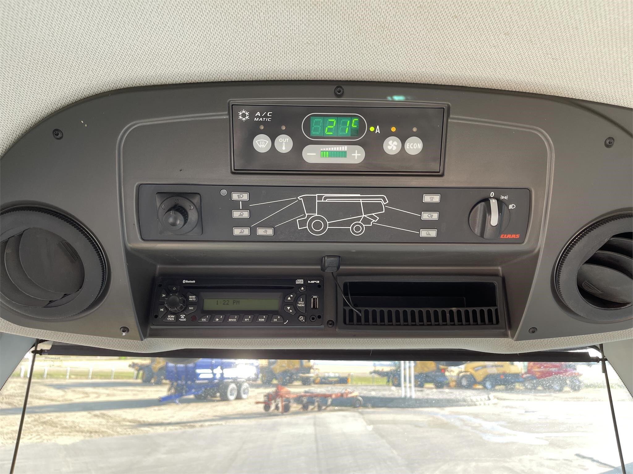 2013 Claas Lexion 760 Combine