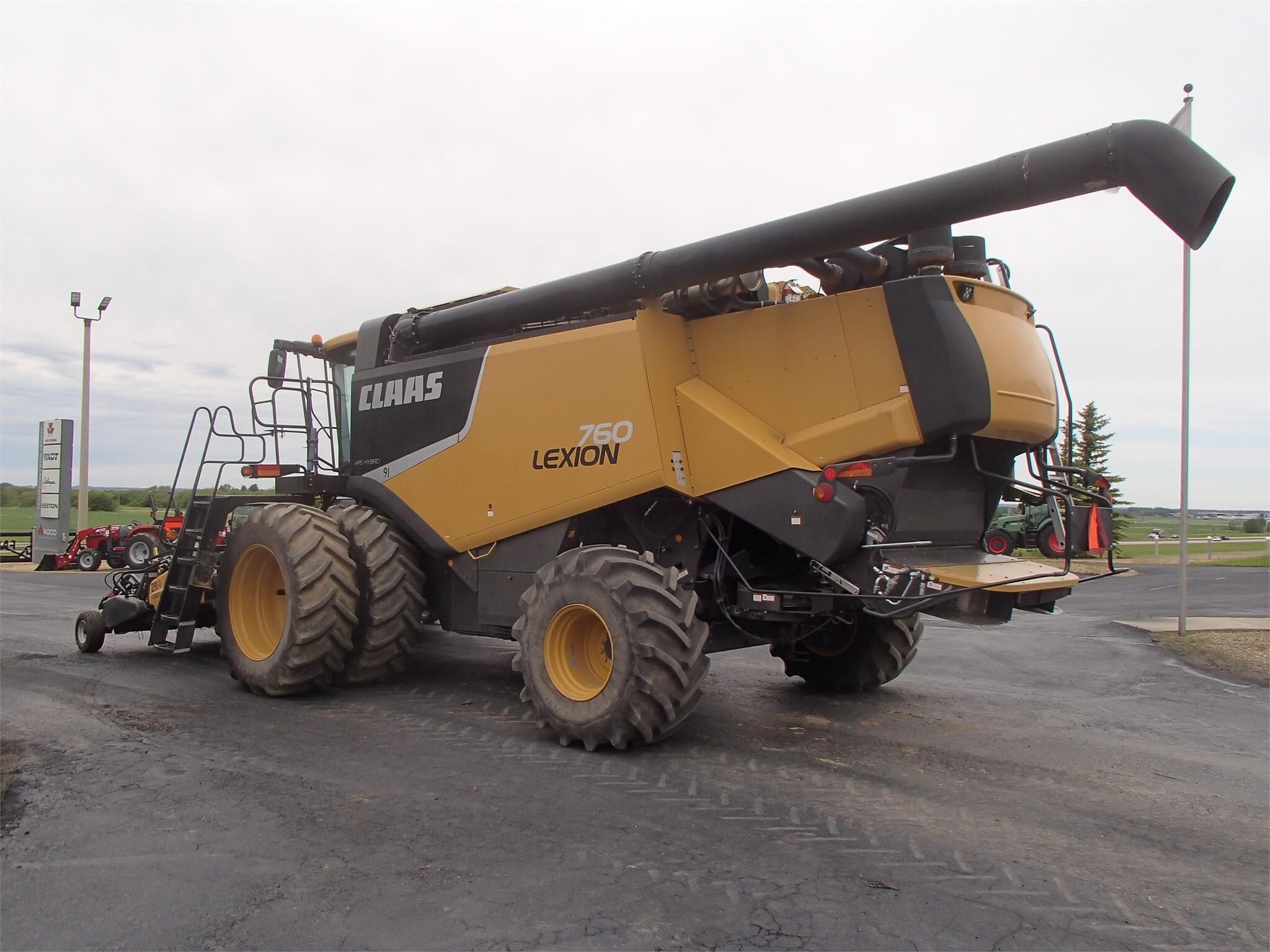 2012 Claas Lexion 760 Combine