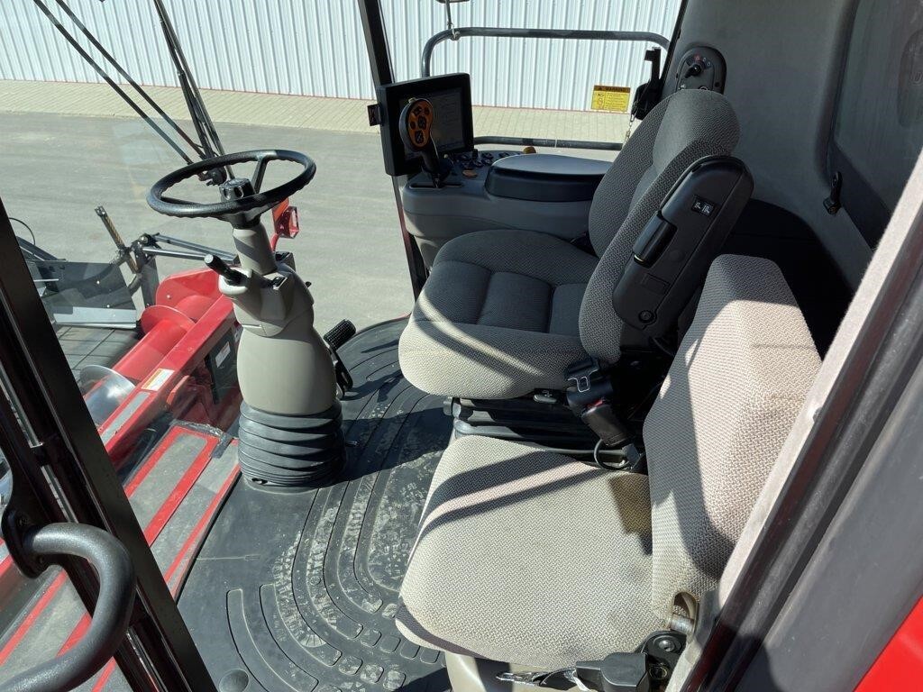 2010 Case IH 7120 Combine