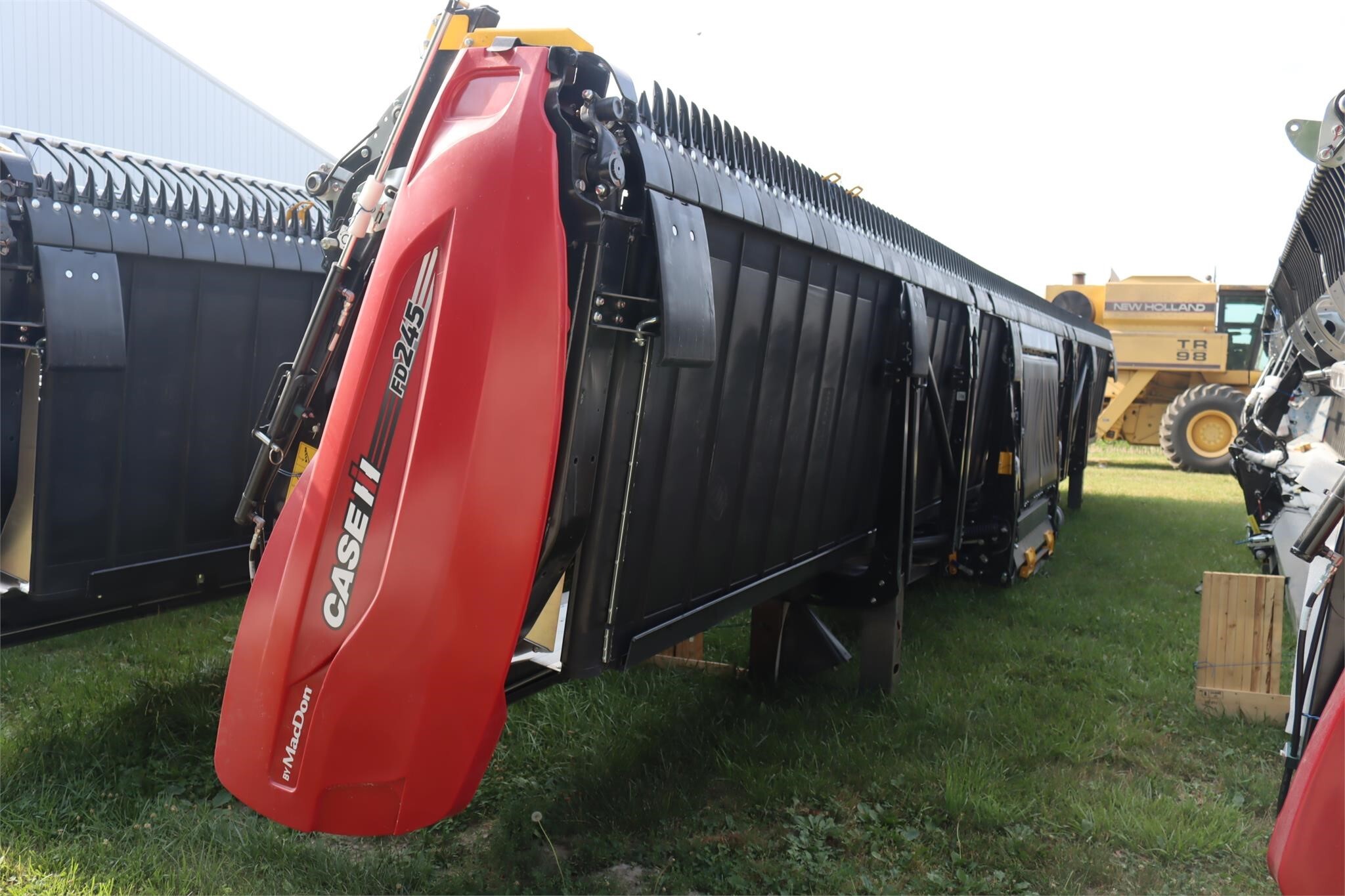  MacDon FD245 Platform