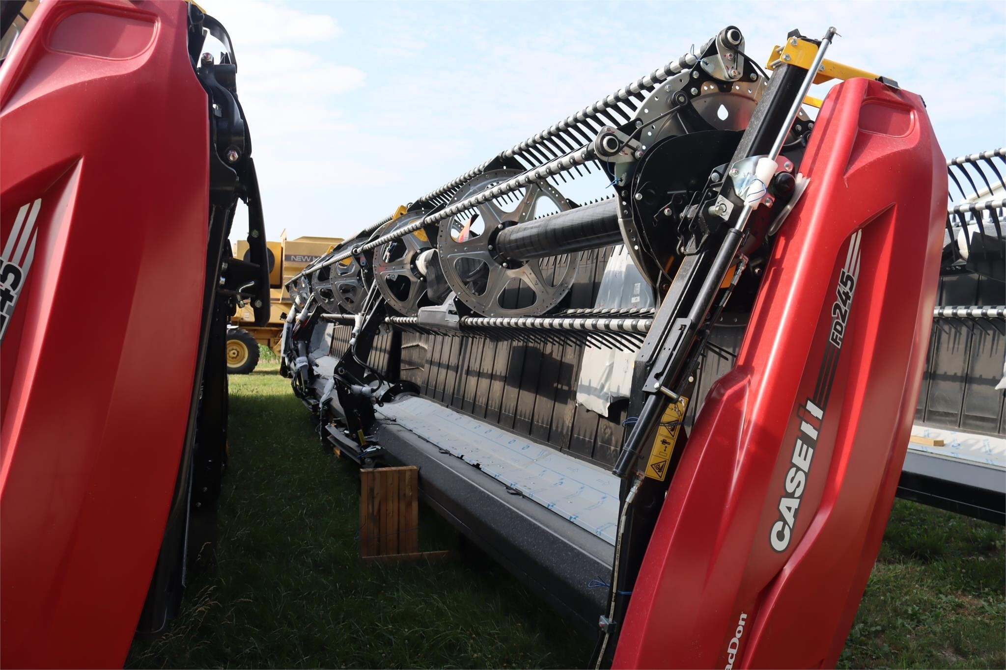  MacDon FD245 Platform