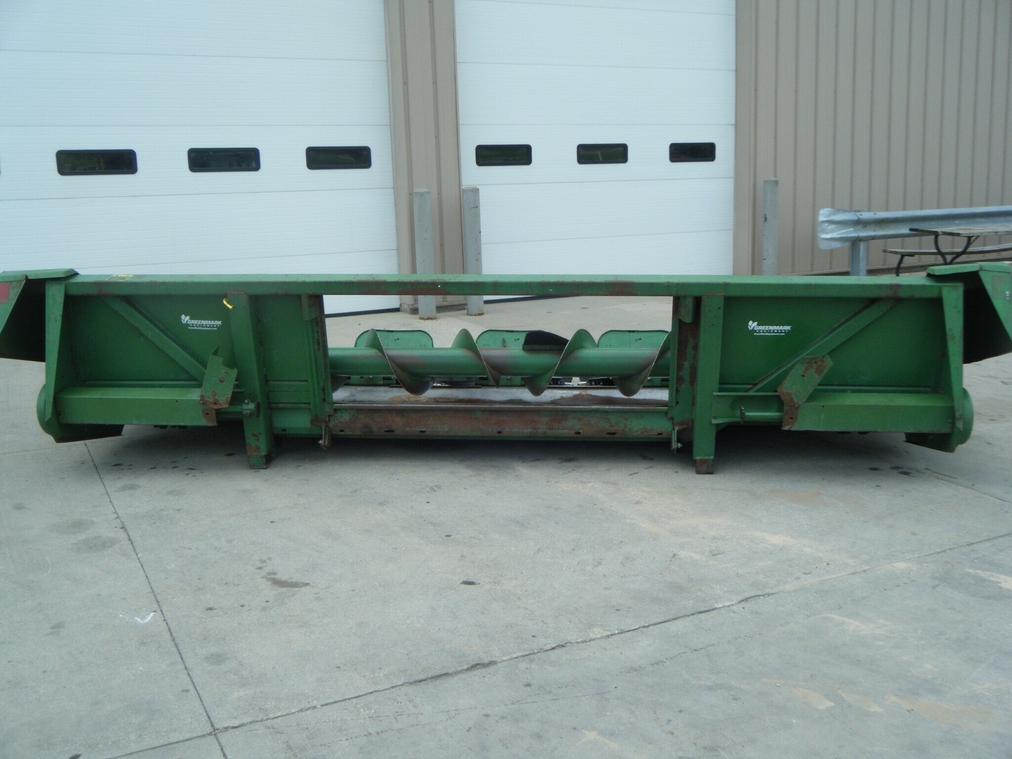 1981 John Deere 643 Corn Head
