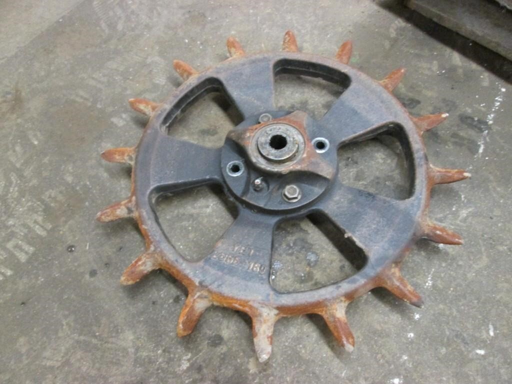  Yetter Closing Wheels Miscellaneous