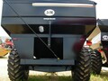 2026 J&M 750 Grain Cart