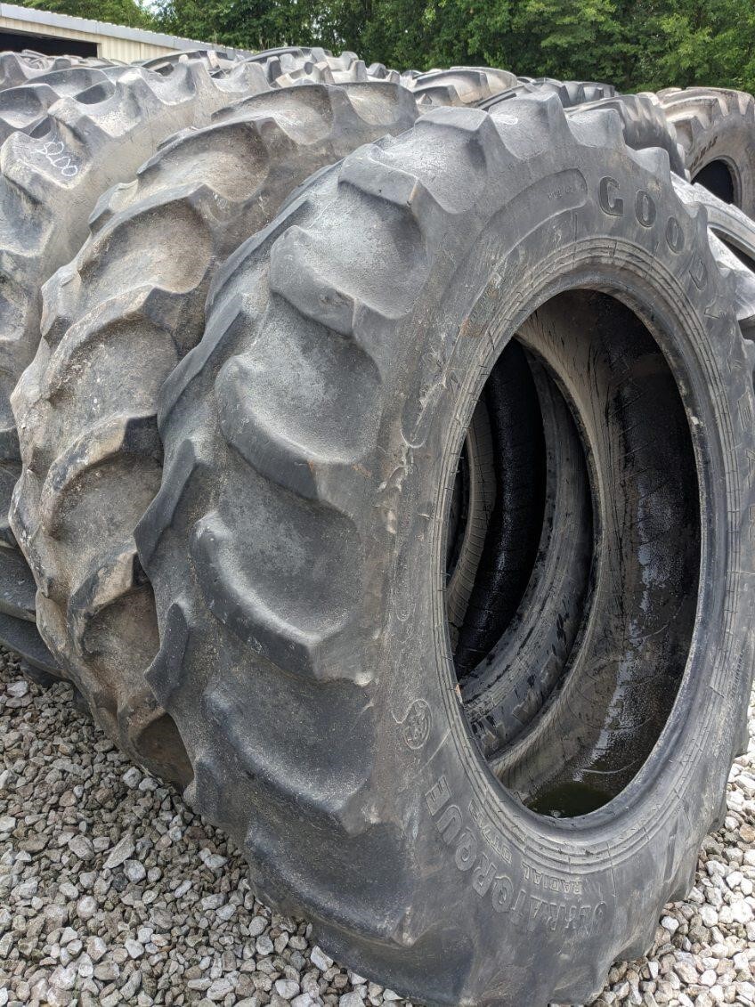  Goodyear 380/85R34 Wheels / Tires / Track