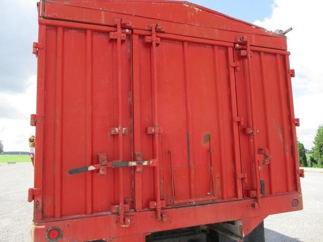 1986 Mack R686ST Semi Trucks/Trailer