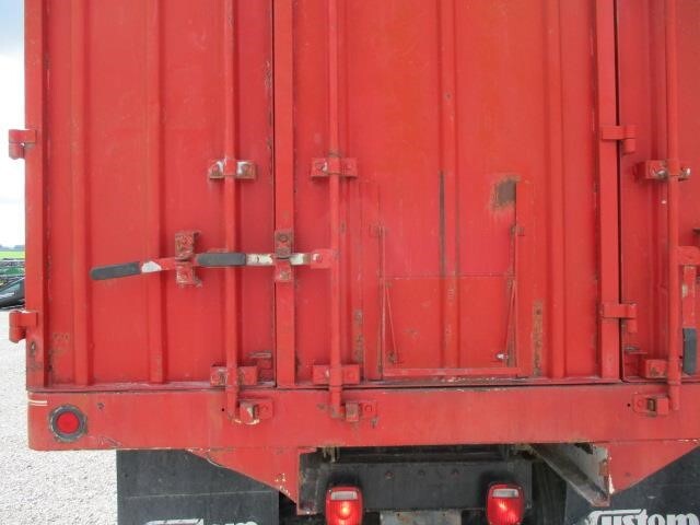 1986 Mack R686ST Semi Trucks/Trailer