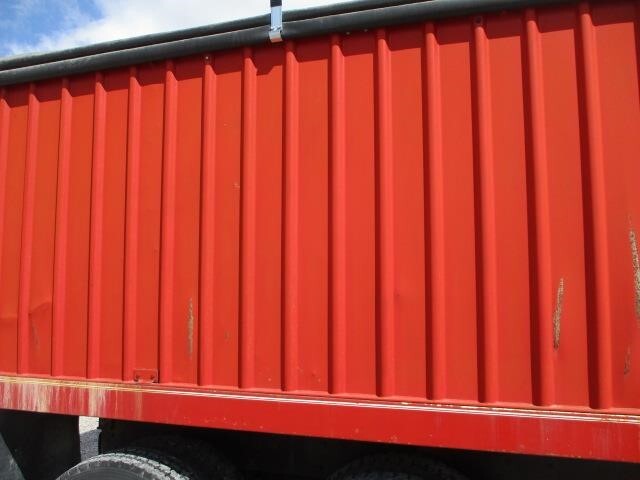 1986 Mack R686ST Semi Trucks/Trailer