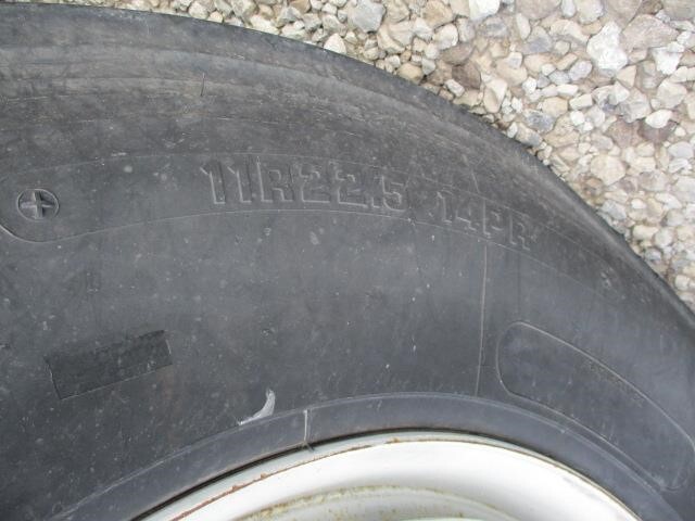 1986 Mack R686ST Semi Trucks/Trailer