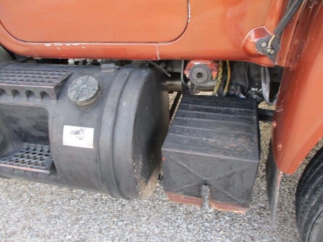 1986 Mack R686ST Semi Trucks/Trailer