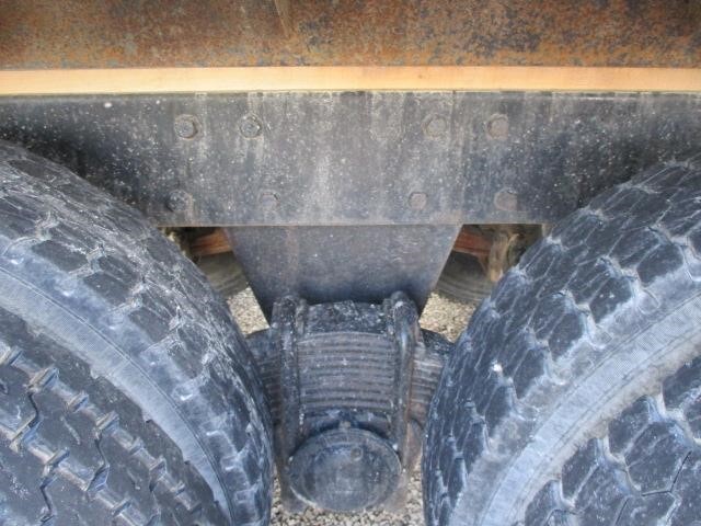 1986 Mack R686ST Semi Trucks/Trailer