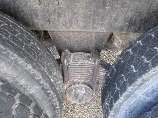 1986 Mack R686ST Semi Trucks/Trailer